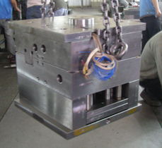 塑膠模具 汽車生產供應鏈中的精密基石